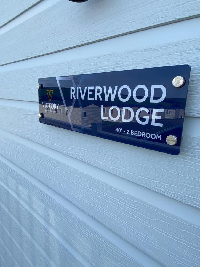 Riverwood Lodge Ньюки Экстерьер фото